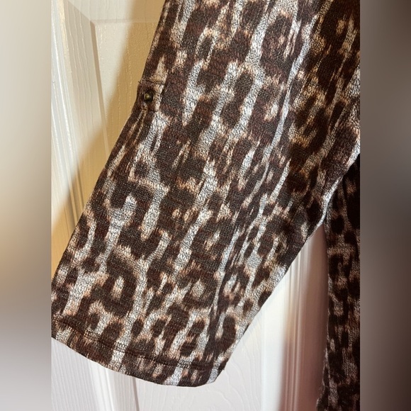 Ruby Rd Women’s Plus Size Leopard Pullover Top Size 3X - Picture 5 of 6